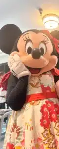 Minnie Mouse at Hollywood and Vine 